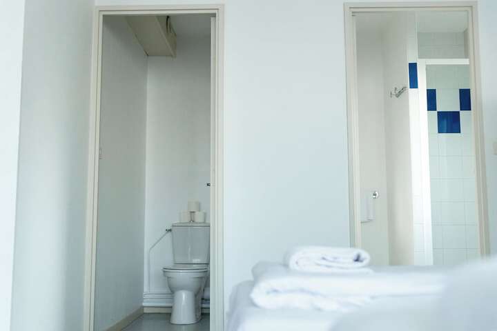 Room 49 of 81
