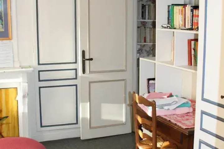 Room 25 of 25