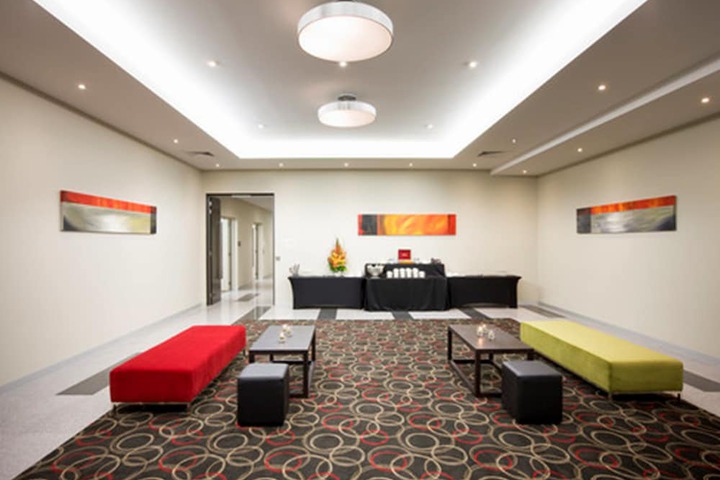 Business Center 61 of 71