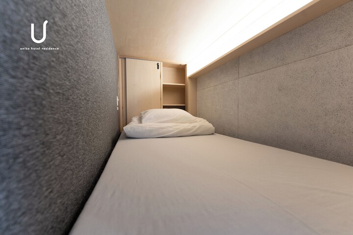 Room 3 of 15