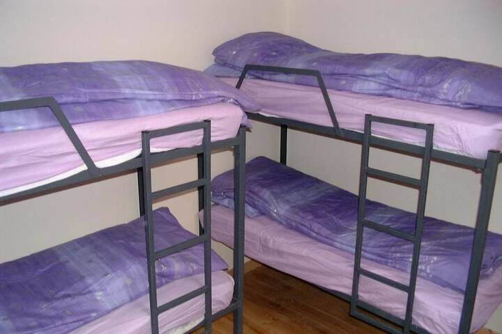 Room 3 of 23