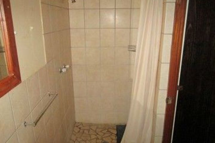 Room 2 of 23