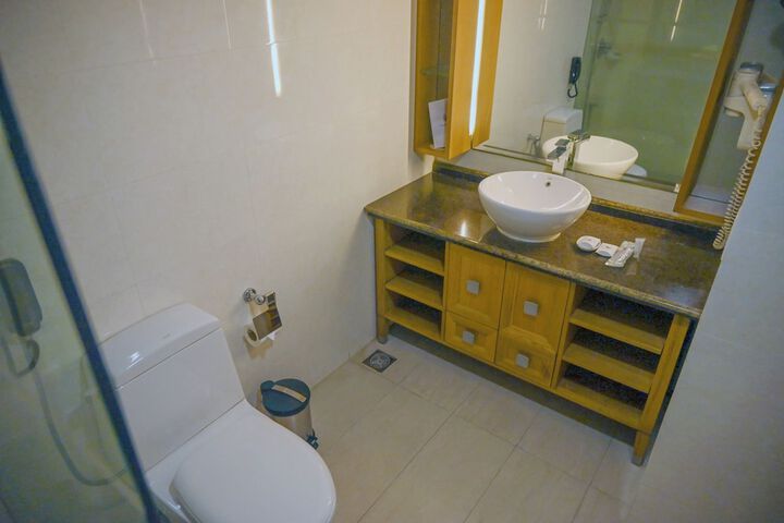 Room 45 of 84