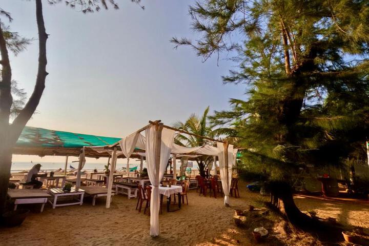 Gokarna Beach Stays by Tune of ocean