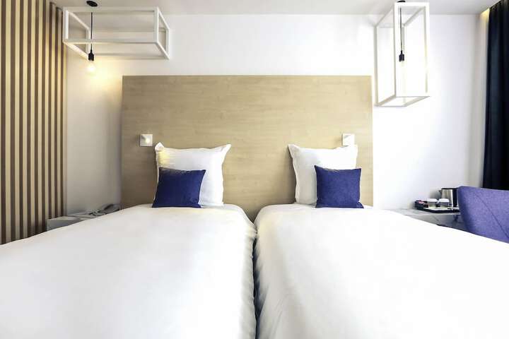 Room 4 of 57