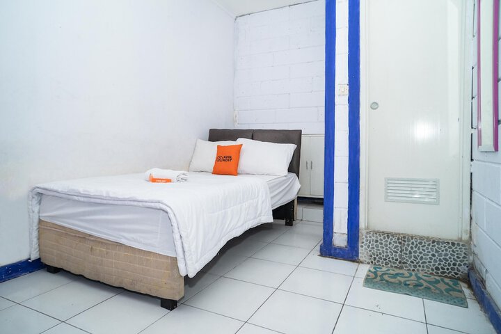 Room 6 of 21