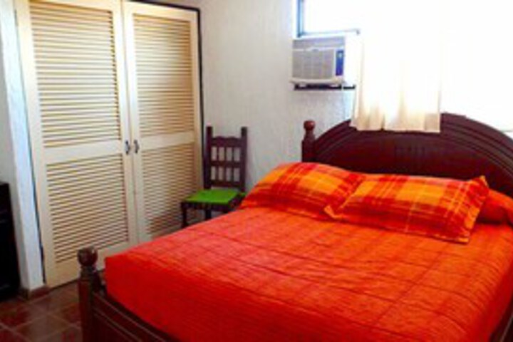 Room 30 of 35