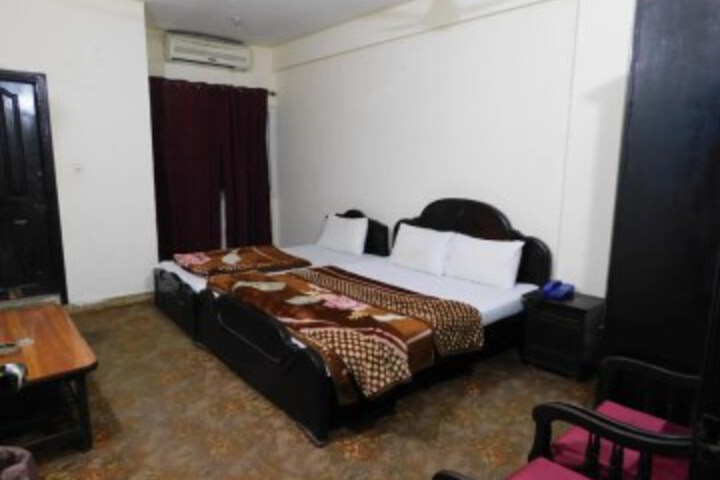 ROYAL CITY HOTEL