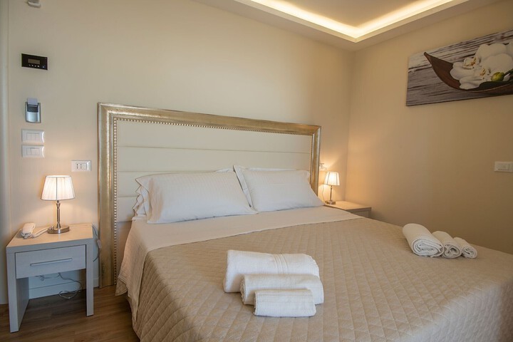 Room 30 of 71