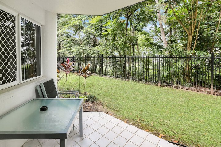 Terrace/Patio 25 of 43