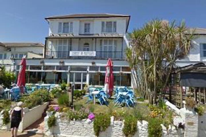 Hotel 3 of 6