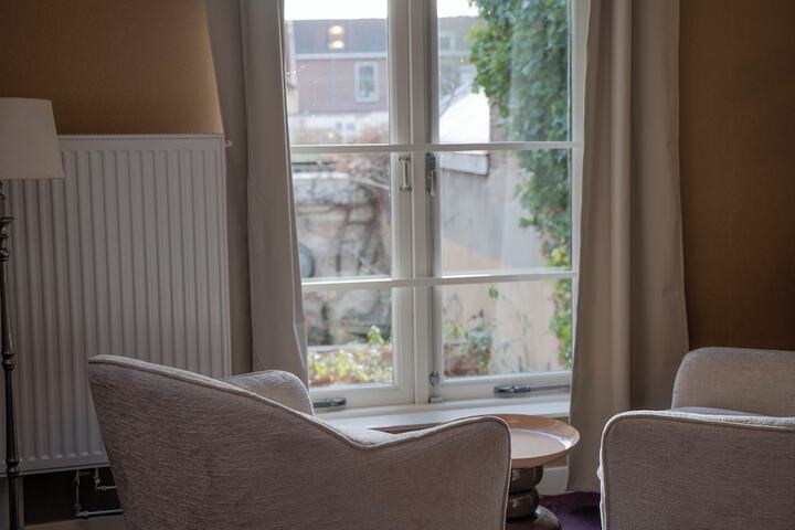 Room 16 of 26