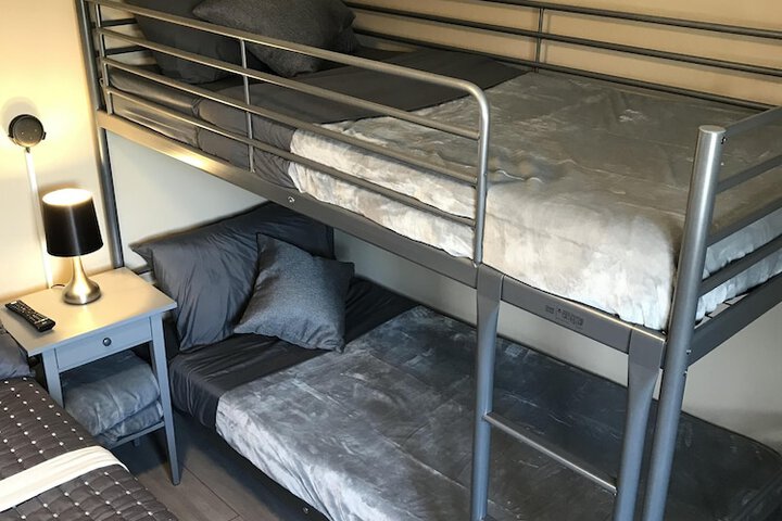 Room 3 of 23