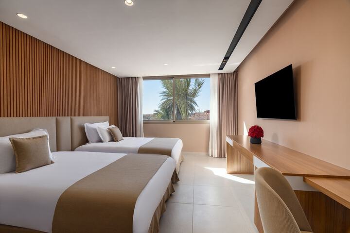 Room 12 of 52