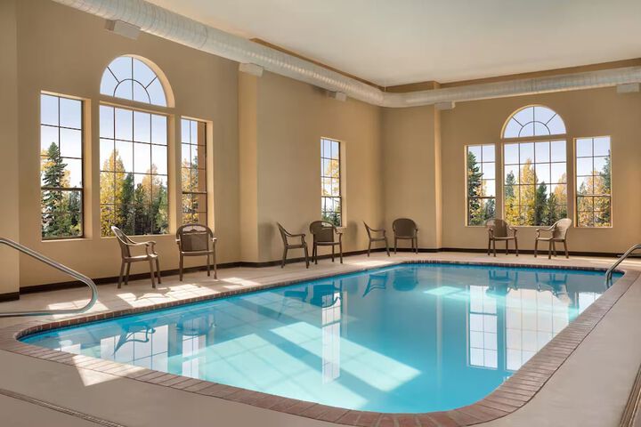 Pool 11 of 16