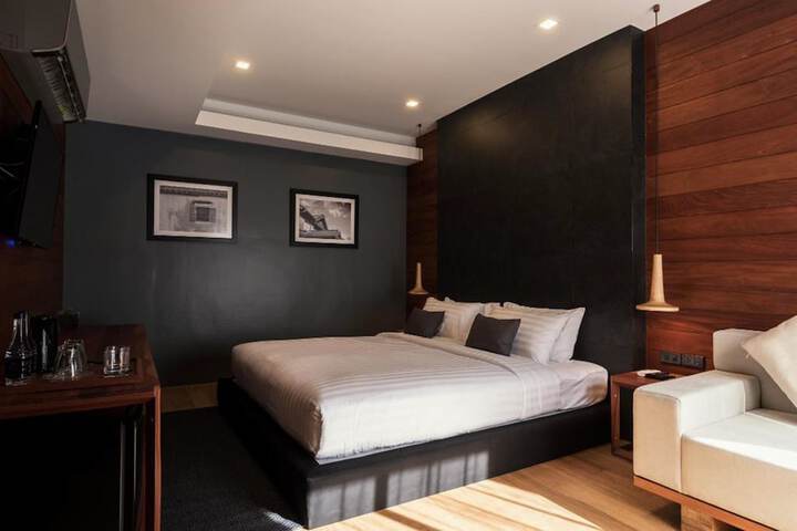 Room 25 of 67