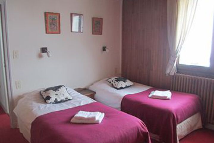 Room 15 of 45