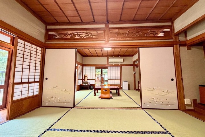 Room 20 of 53