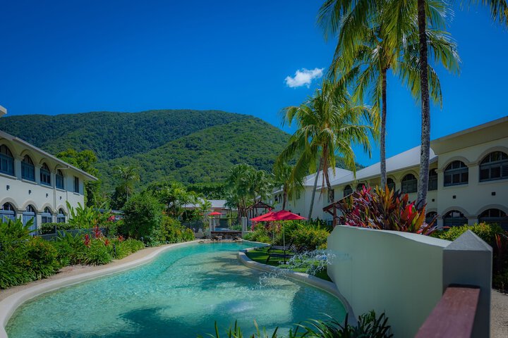 Pool 27 of 36