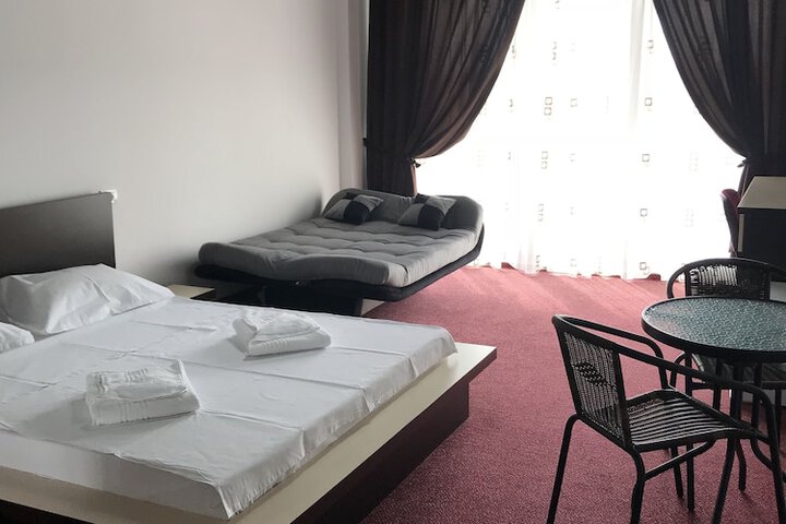 Room 26 of 35
