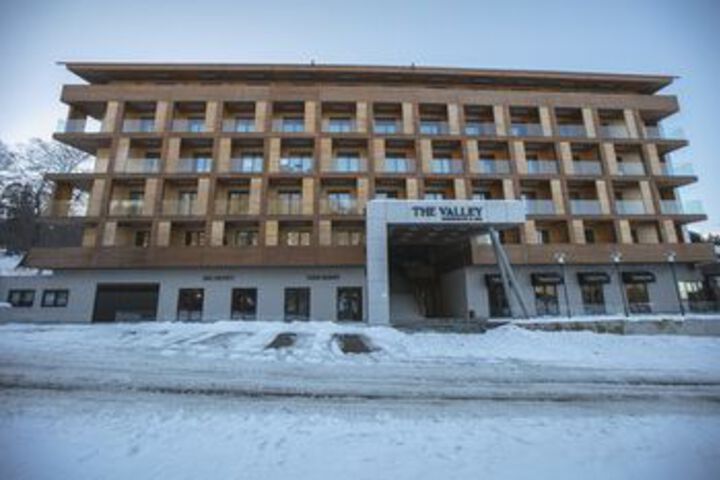 Hotel 12 of 43