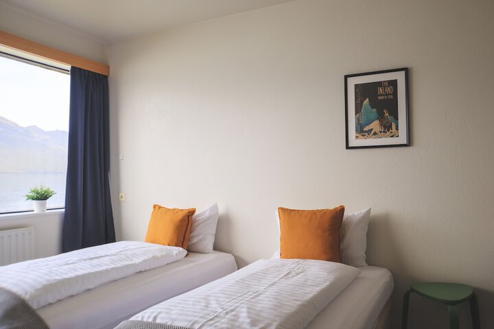 Room 13 of 53