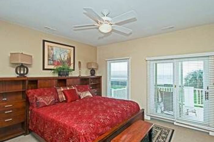 Exterior of Atlantic Beach 35 by RedAwning