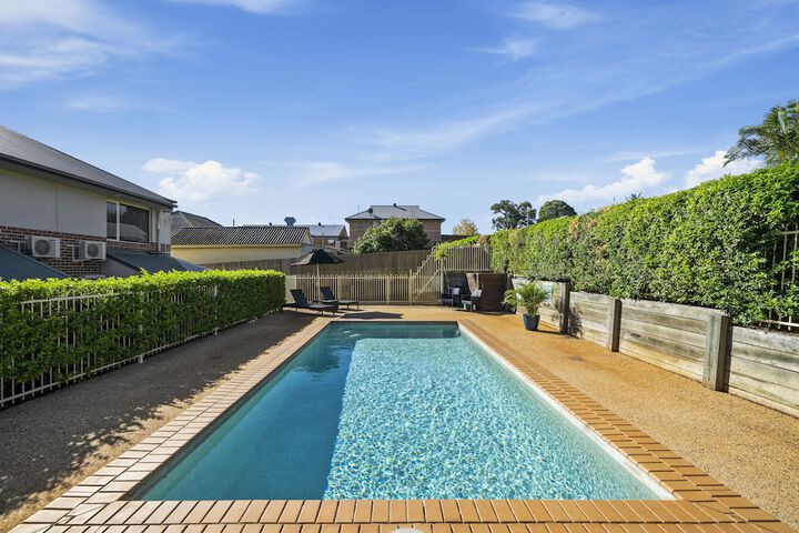 Pool 37 of 47