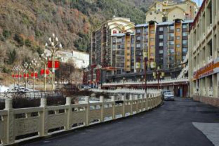 Kangding Liwan Yabuda Hotel