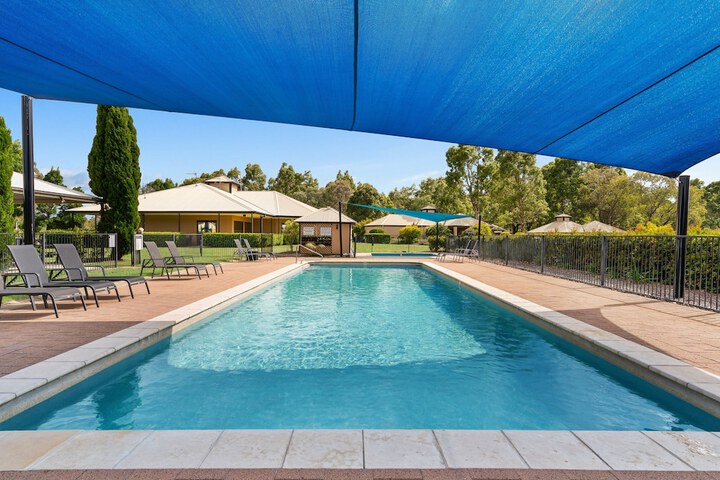Pool 63 of 114