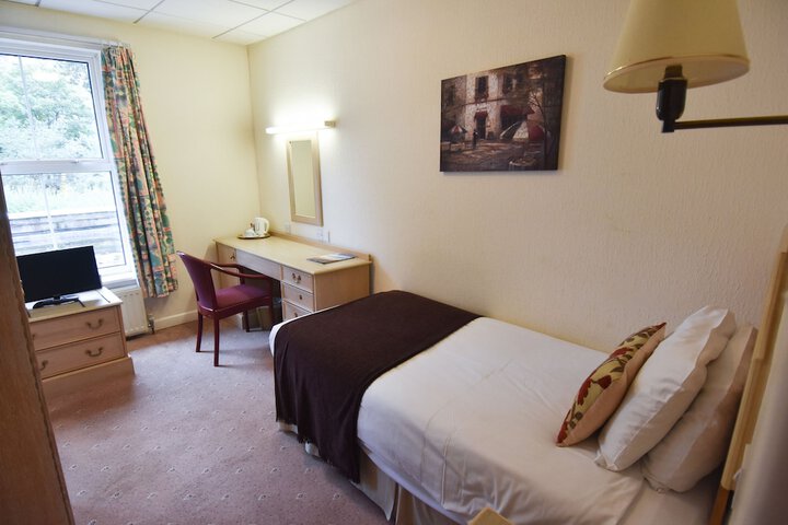 Room 14 of 50