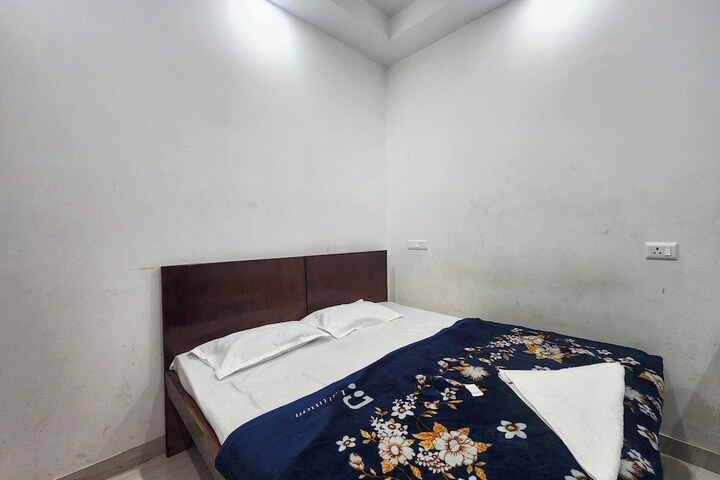 Room 19 of 28