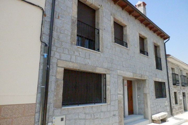 Fantastic Holiday Home in Avila with Hot Tub