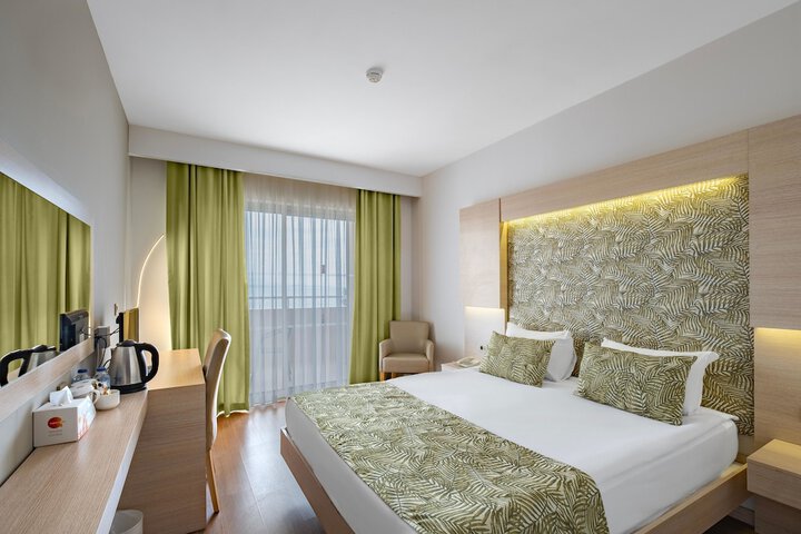 Room 15 of 91