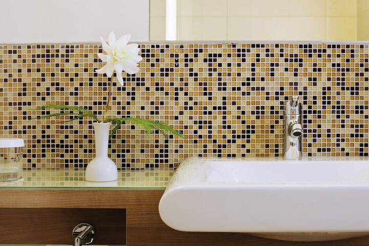 Clean Restrooms