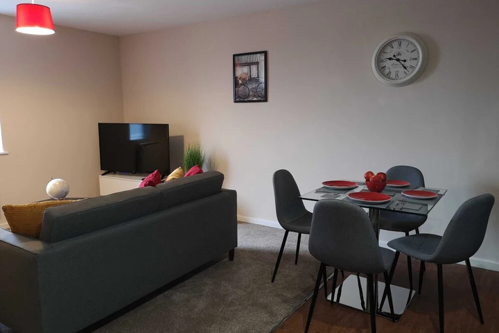 Room 12 of 20