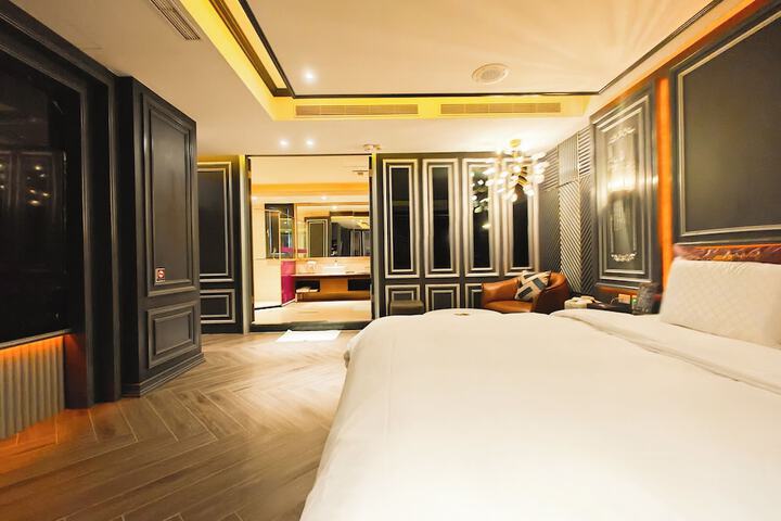 Room 29 of 88