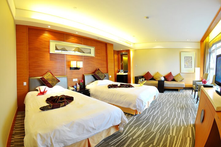 Room 9 of 45
