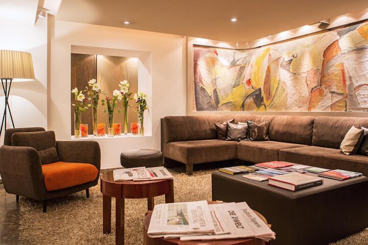 Hotel Lobby