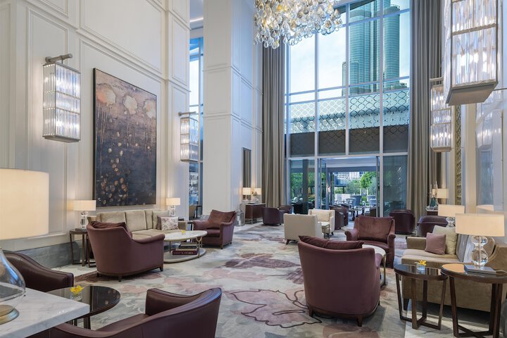 Hotel Interior 21 of 198