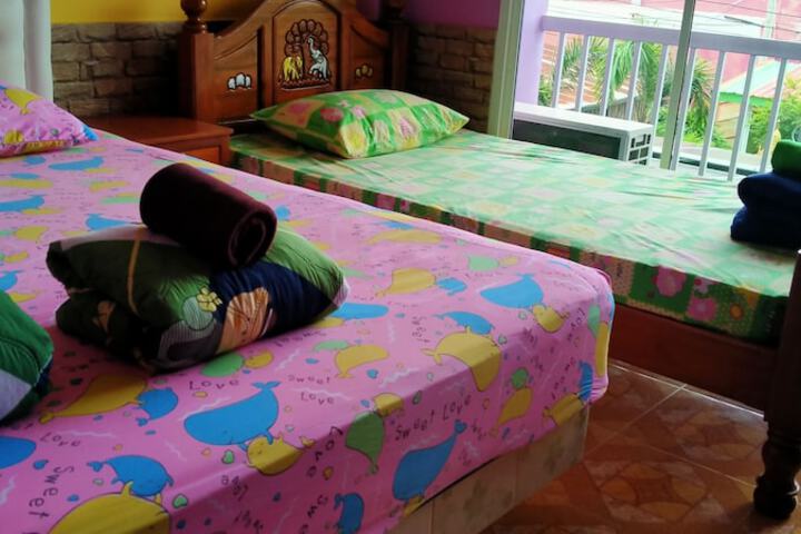 Room 38 of 79