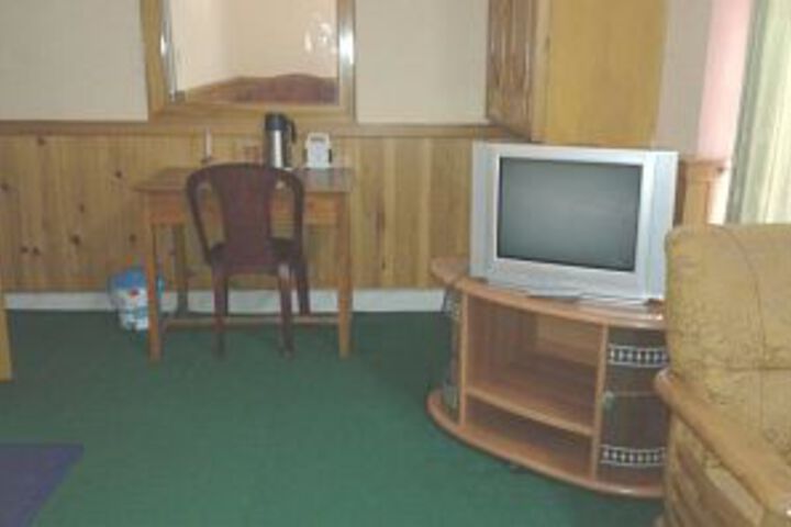 Mayal Hotel