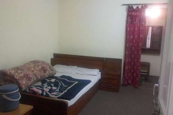 Room 5 of 23