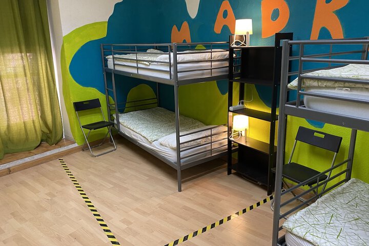 Room 5 of 42