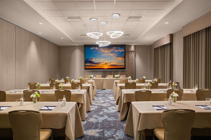 Meeting facility