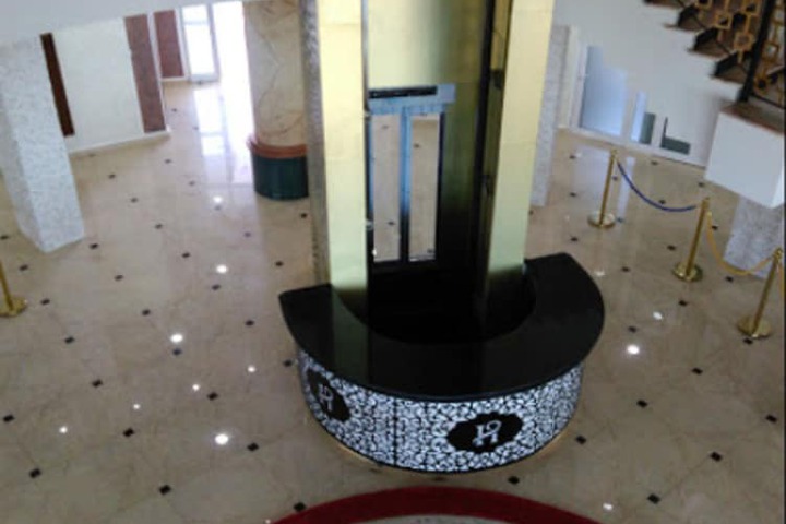 Hotel Interior 3 of 59