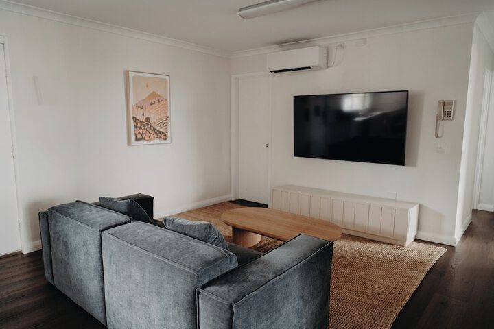 Room 42 of 93
