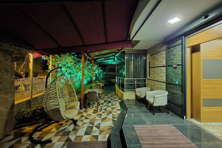 Hotel 53 of 58