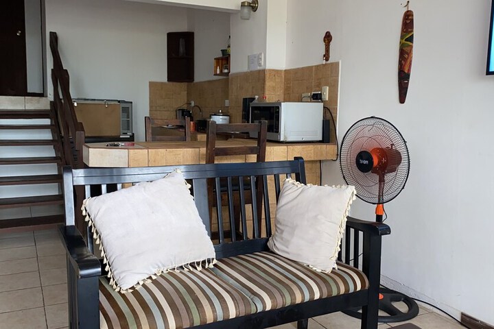 Room 4 of 17