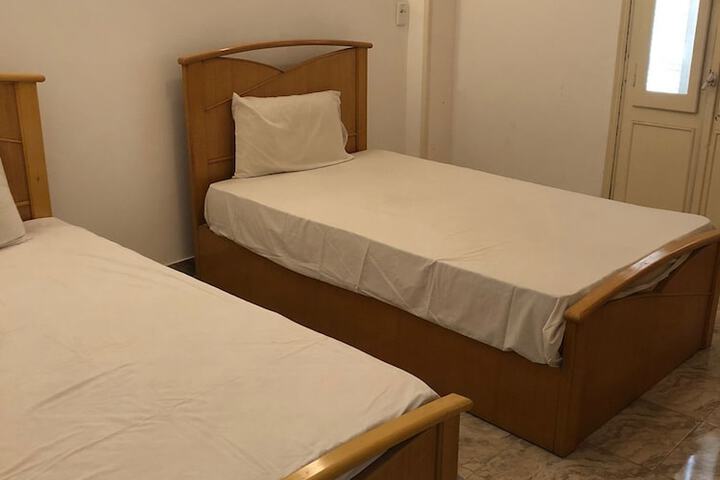 Room 3 of 22
